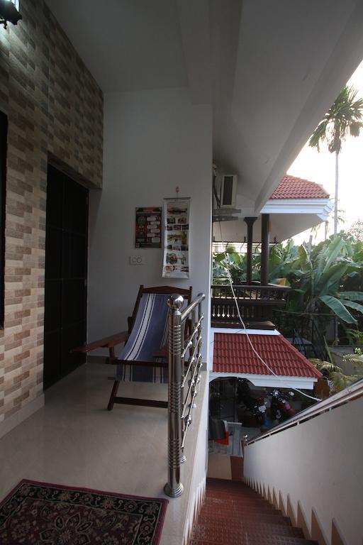 Aaron'S Homestay Kochi Exterior photo